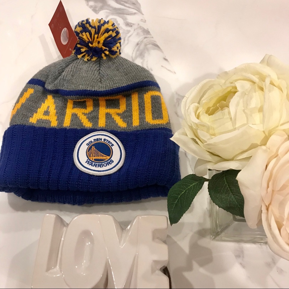 💛💙Golden State Warriors Pom Beanie💙💛